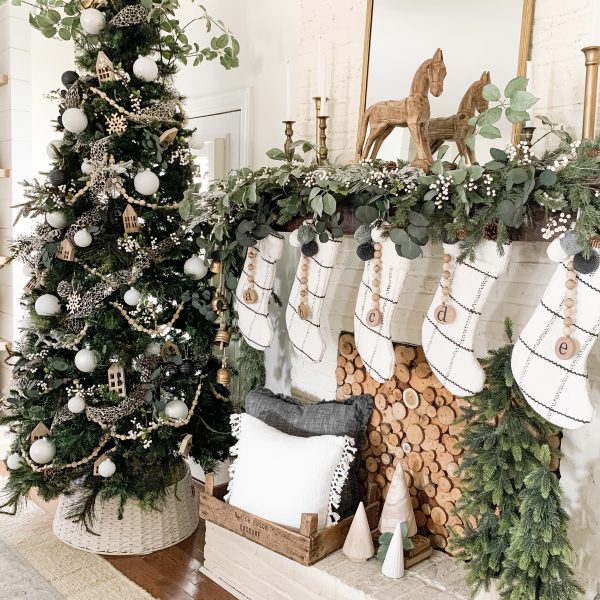 My 2020 Neutral and Gold Christmas Home Tour