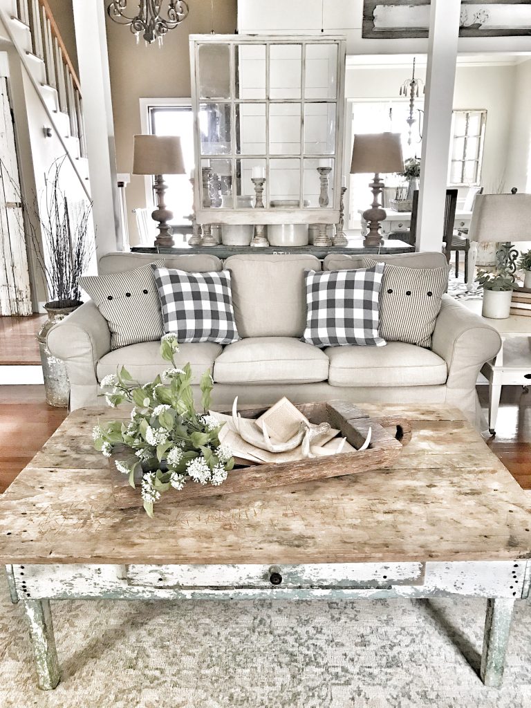 vintage farmhouse coffee table 