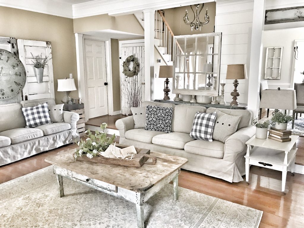 farmhouse living room