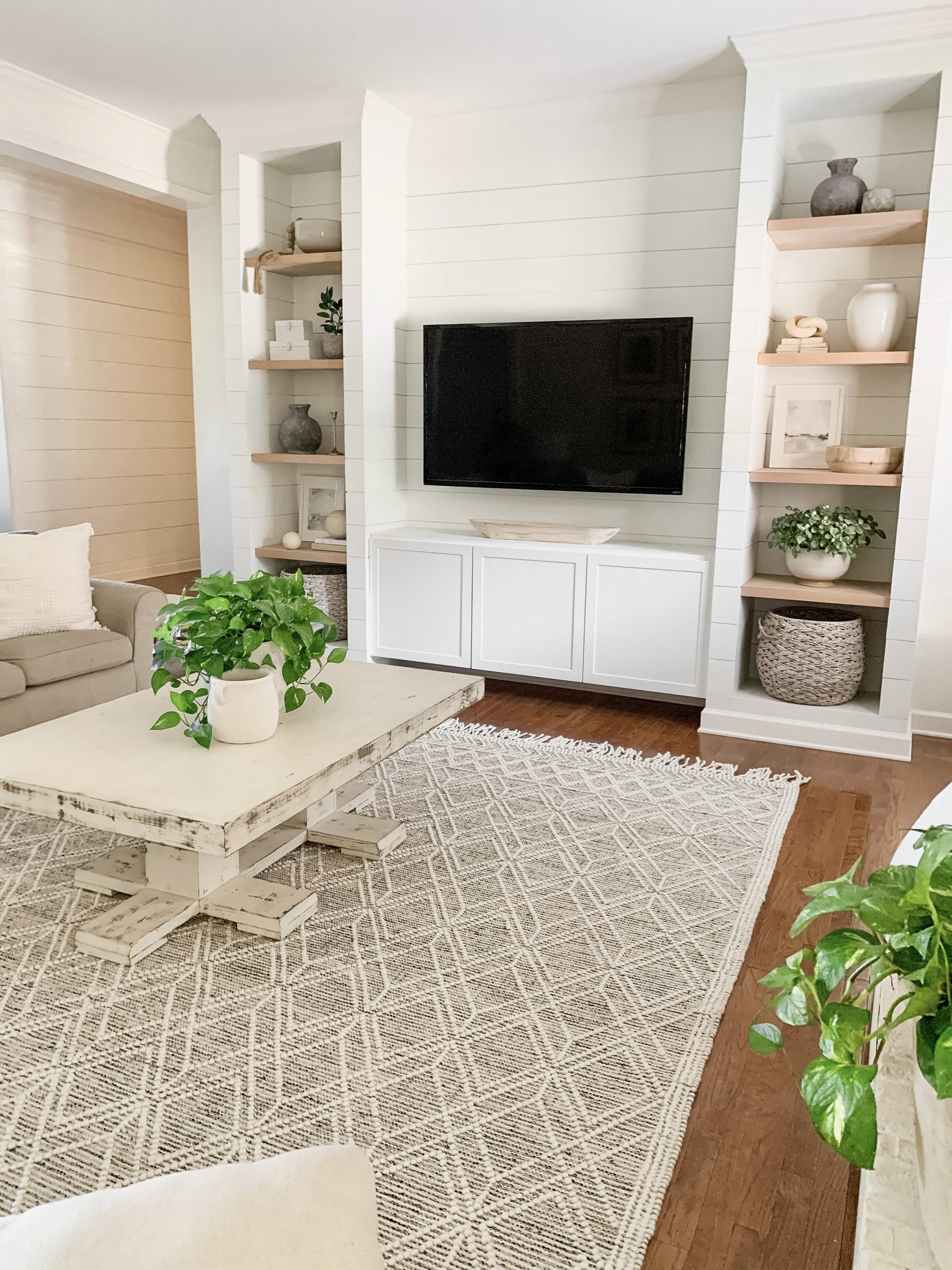 8 Neutral Rugs That Will Go With Any Decor Bless This Nest